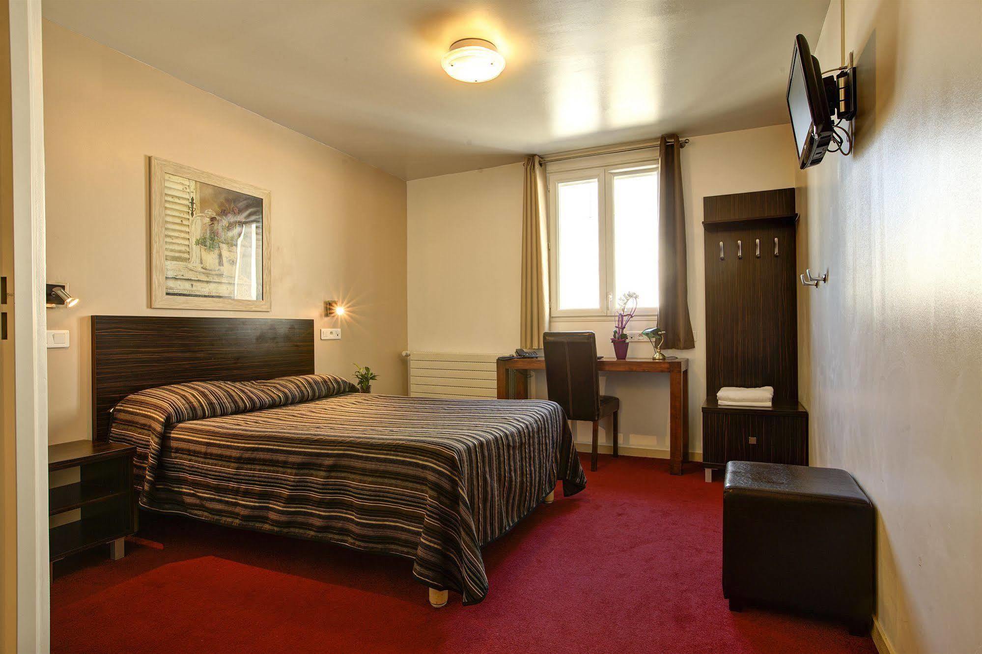 Grand Hotel Senia Orly Exterior foto