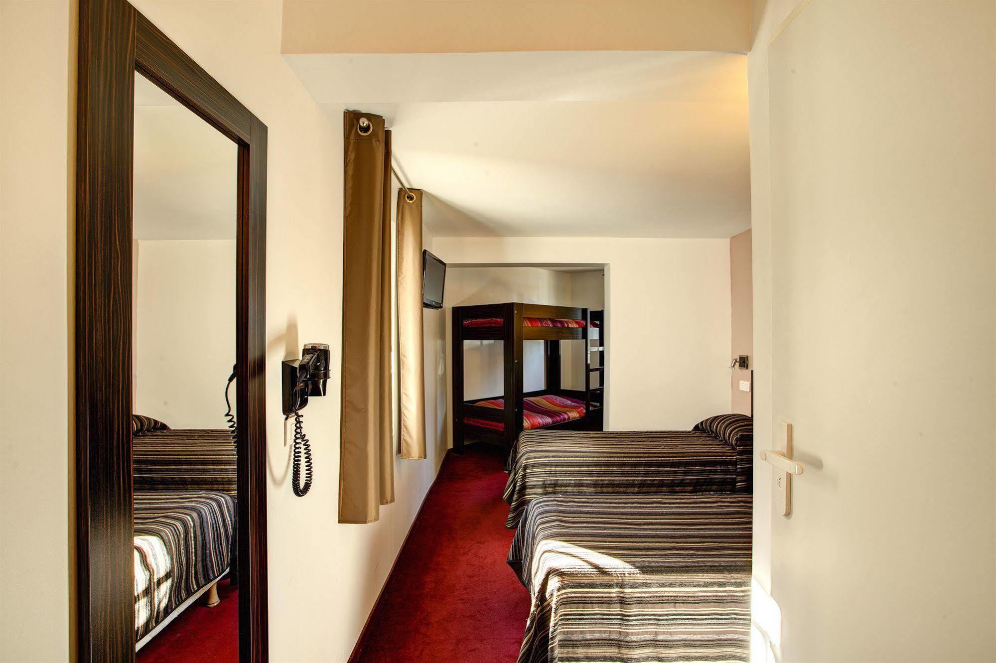 Grand Hotel Senia Orly Exterior foto